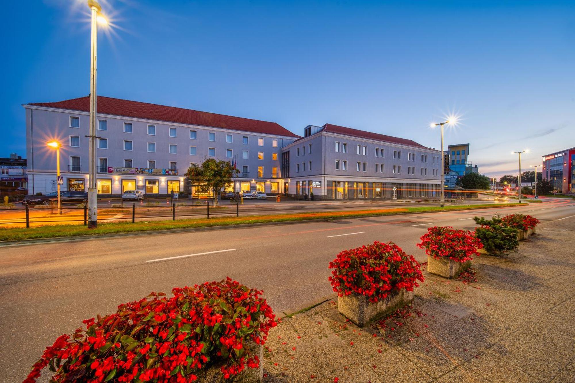 Hotel Gromada Arka Lux Koszalin Ngoại thất bức ảnh