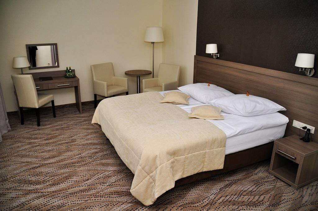 Hotel Gromada Arka Lux Koszalin Ngoại thất bức ảnh